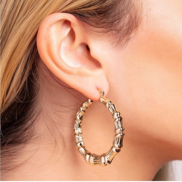 GOLD 18k Gold Plated Textured Hoop Earrings - Picture 1 of 4